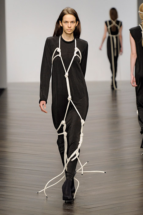 dezeen_Autumn-Winter-2013-collection-by-Eilish-Macintosh_5.jpg