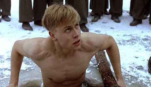 Max-max-riemelt-5966679-525-304.jpg