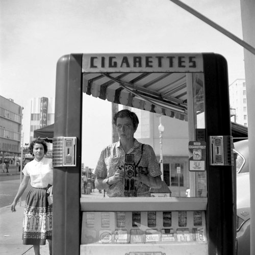 Vivian-Maier-self-portrait-2.jpg