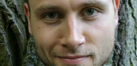 Max Riemelt nude