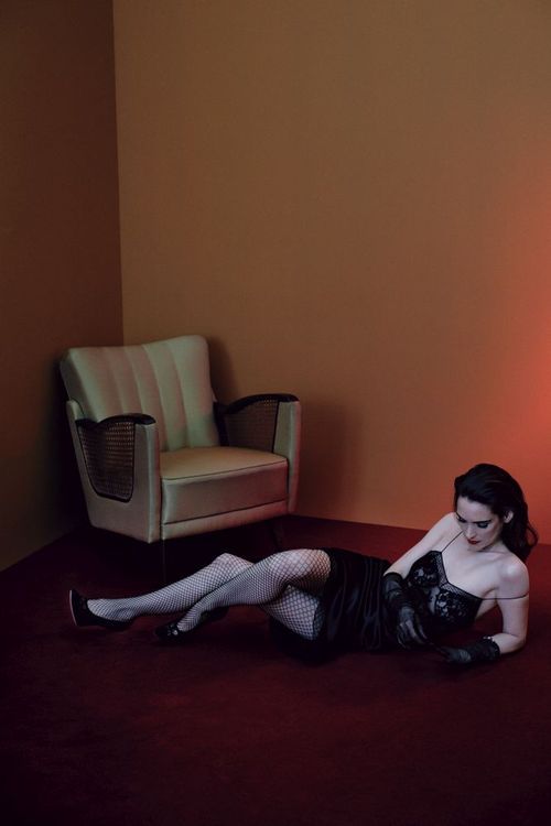 img-winona-ryder-8_191556108779.jpg