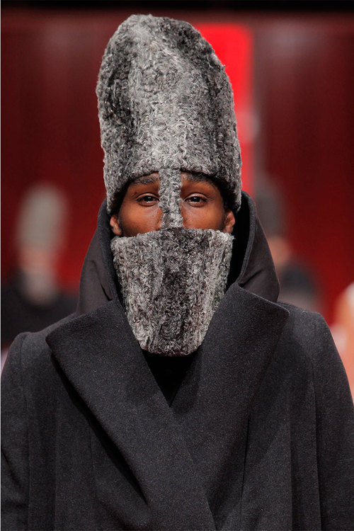 ied_barcelona_ss13_7.jpg