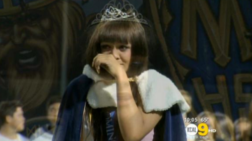 Cassidy-Campbell-wears-homecoming-crown-screencap-615x345.png
