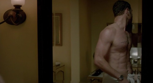 ray-donovan1x08--11.jpg