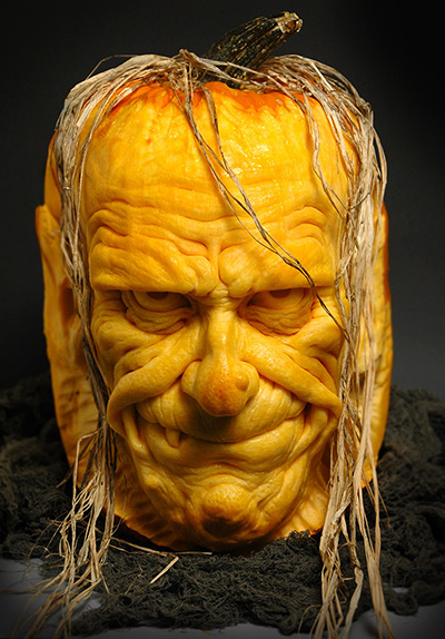 A-horror-face-carved-out--007.jpg