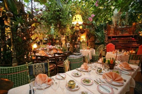 Mas-Provencal-restaurant5-550x366.jpg