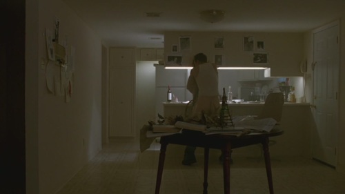 t.rue.d.etective.s01e06.720p.hdtv.x264-2hd_04-50-35_.JPG