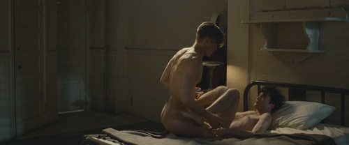 Kill.Your.Darlings.2013.LIMITED.1080p.BluRay.x264-GECKOS.www.RapidMovieZ.com_17-12-32_.JPG