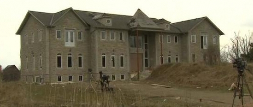 article_mansion_2.jpg