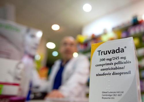 144174732-picture-taken-on-may-11-2012-in-a-pharmacy-in-paris.jpg.CROP.promo-mediumlarge.jpg