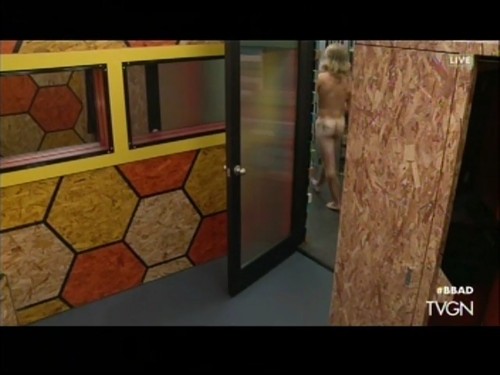 BB16_BBAD_26_Jun14_DVDVR_low_Qual_Hayden_Streak_Ca-3.jpg
