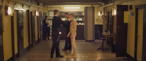 Starred_Up_2014_WEBRIP_XVID_AC3_ACAB__004335_16-37-44_.JPG