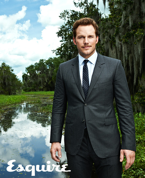 ESQ090114ChrisPratt011-int-3.jpg