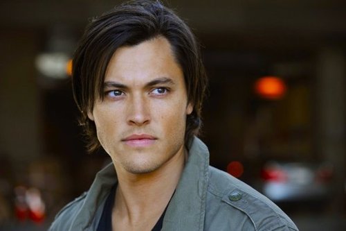 blair-redford-lying-game-vampire-bait.jpg