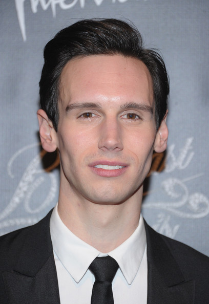 Cory_Michael_Smith_Breakfast_Tiffany_After_f0_EXW.jpg