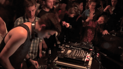 tumblr_nbl7reDTKL1tl7j2uo1_500.gif