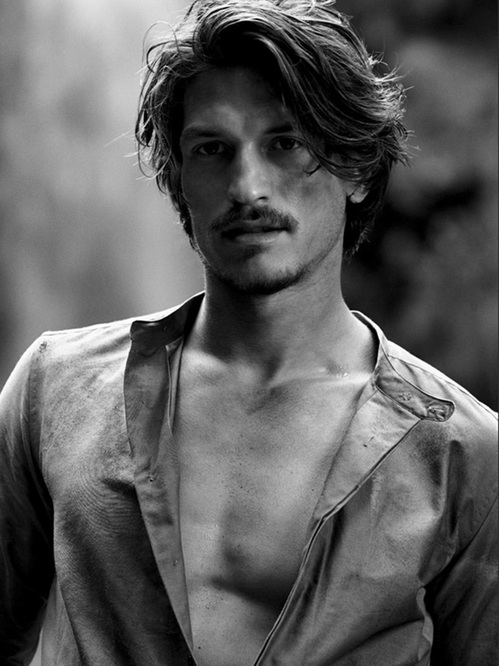 Jarrod-Scott_Vogue-Hommes-International_02.jpg