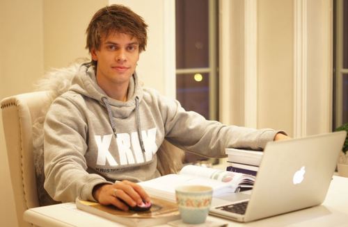Lars_Kristian_Eriksen_on_Wife_s_Blog_Norwegian_foo.jpg