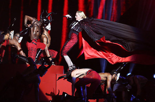 madonna-fall-brit-awards-2015-billboard-650.jpg