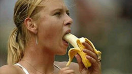 sharapova-banana.jpg