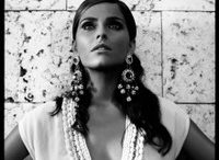 nelly-furtado-jewelry.jpg