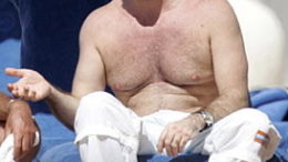 simon-cowell-manboobs.jpg