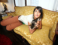 natasha-couch-02.jpg