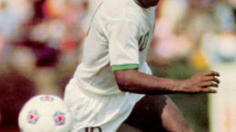 pele-soccer-thumb.jpg