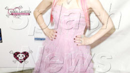 avril-lavigne-pink-dress.jpg