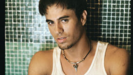 enrique-iglesias-portrait.jpg