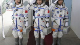 chinese-astronauts.jpg
