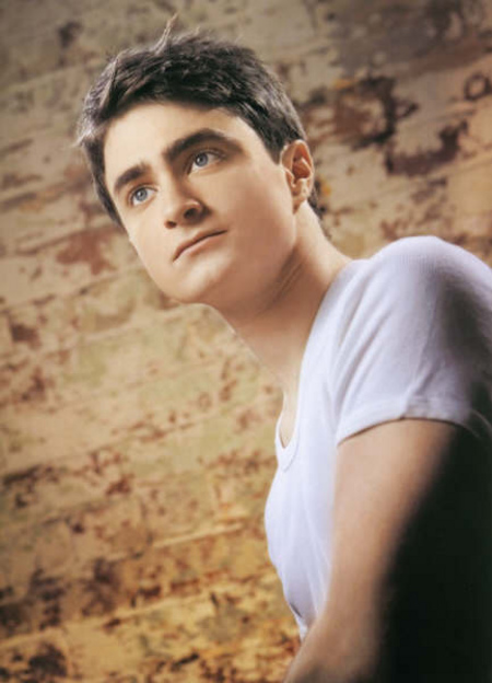 daniel-radcliffe-portrait2-thumb.jpg