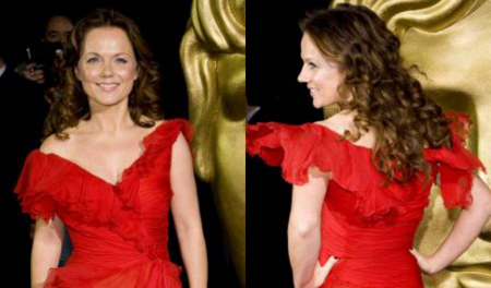 article-0-02A5DE04000005DC-141_224x604-thumb.jpg