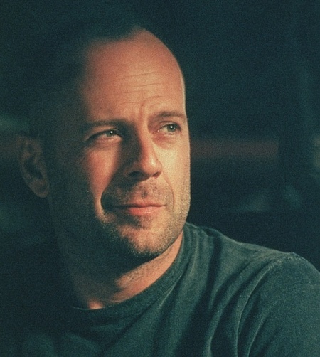 brucewillis1-thumb.jpg