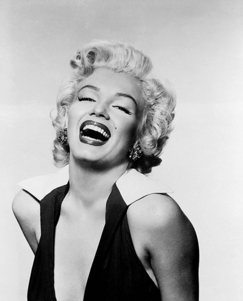 marilyn-monroe-portrait.jpg