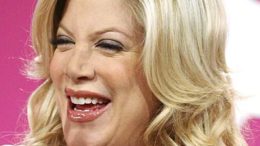 tori-spelling.jpg