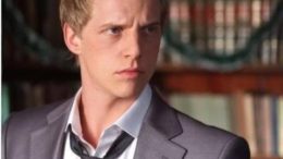 chris-geere-portrait.jpg