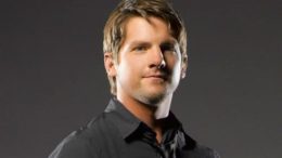 Zachary-Knighton-portrait-thumb-500x281-4716.jpg