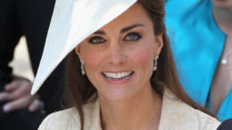 0801-kate-middleton-duchess-kate-wedding-eyeliner-eye-makeup_bd.jpg