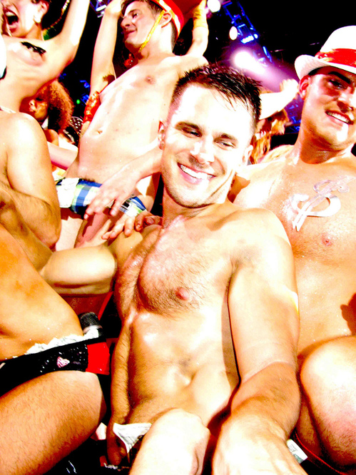 4722343151_924a3a9c3b_b-thumb-500x666-5363.jpg