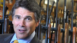 Rick_Perry6_091610_Merten-thumb-500x397-6371.jpg