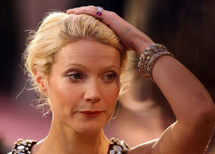 gwyneth-paltrow-pursed-lips.jpg