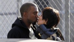 kimye-kiss-thumb-500x349-7156.jpg