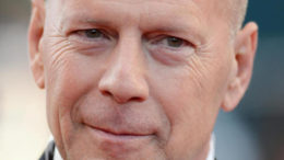 bruce-willis-2012-thumb-500x772-8371.jpg