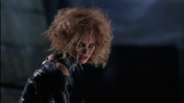 Batman-returns-catwoman-michelle-pfeiffer-thumb-500x281-15490.jpg