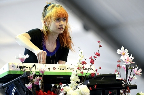 grimes-coachella-2013-650-430-thumb-500x331-16468.jpg