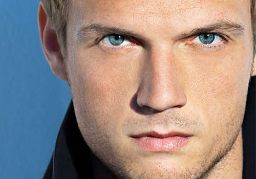 nick-carter-kiss-thumb-500x350-21459.jpg