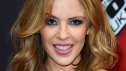 o-KYLIE-MINOGUE-facebook-thumb-500x250-23823.jpg