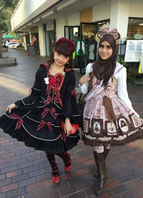 muslim-lolita-hijab-japanese-fashion-anime-52