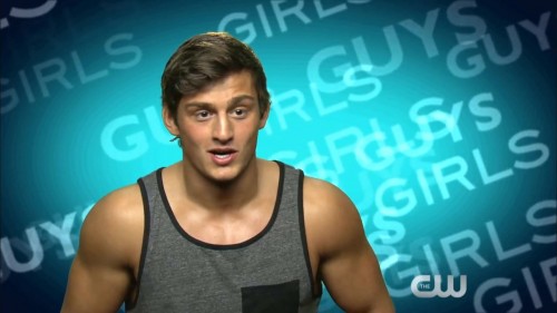 America’s Next Top Model - Cycle 22 Premiere Trailer - The CW.mp4_20150630_130844.069